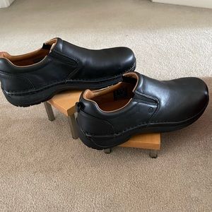 Men’s Red Wing aluminum toe slip on shoe